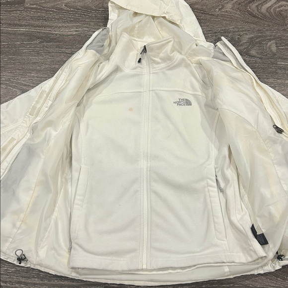 The North Face Women's Snow Jacket - White - Picture 3 of 14